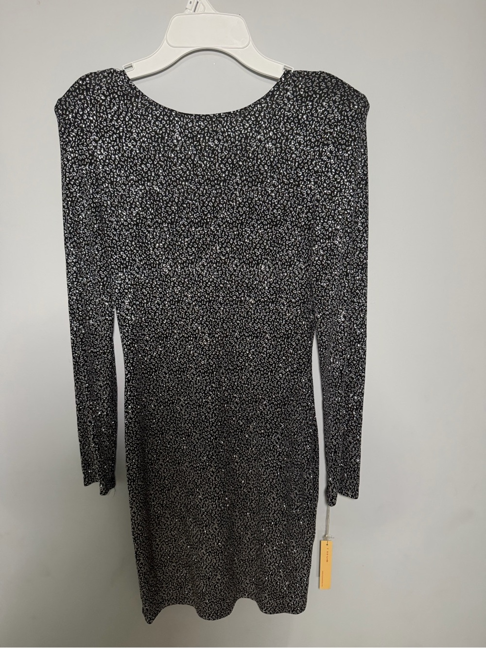 Issue New York Black & White Long Sleeve Patterned Dress